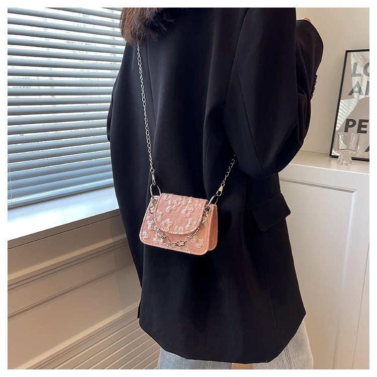 Túi Xách Nữ Đi Tiệc Cầm Tay  Túi Đeo Chéo Mini Phối Dây Xích Thời Trang Mùa Hè Dành