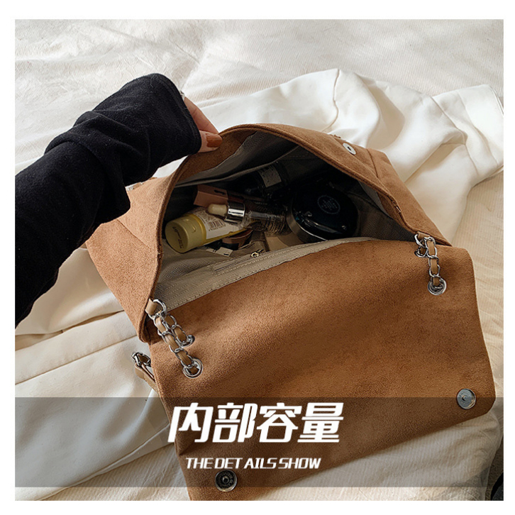 Túi Đeo Chéo Da Lộn Cao Cấp Mẫu Mới 2023 Thời Trang Thu Đông Dành Cho Nữ