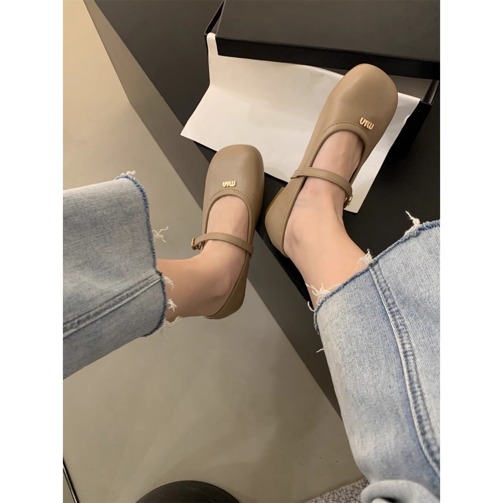 Giày Mary Jane Đế Bằng Màu Trắng Phong Cách Thời Trang Retro 2023 Dành Cho Nữ