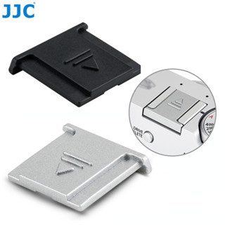 JJC HoNắp che chân đèn flash máy ảnh cho Fujifilm XM5 X100VI X100V X100F X-S20 X-S10 X-T50 X-T30 II X-T20 X-T10 X-T5 X-T4 X-T3 X-T2 X-T1 X-E4 X-E3 X-E2 X-H2 X-M5 X100T X100S X100 X70 X-T200 X-T100 GFX100 XS20 XS10 XT5 XT4 XE4 XE3 XT30 XT20 XH2 XA7 XA5
