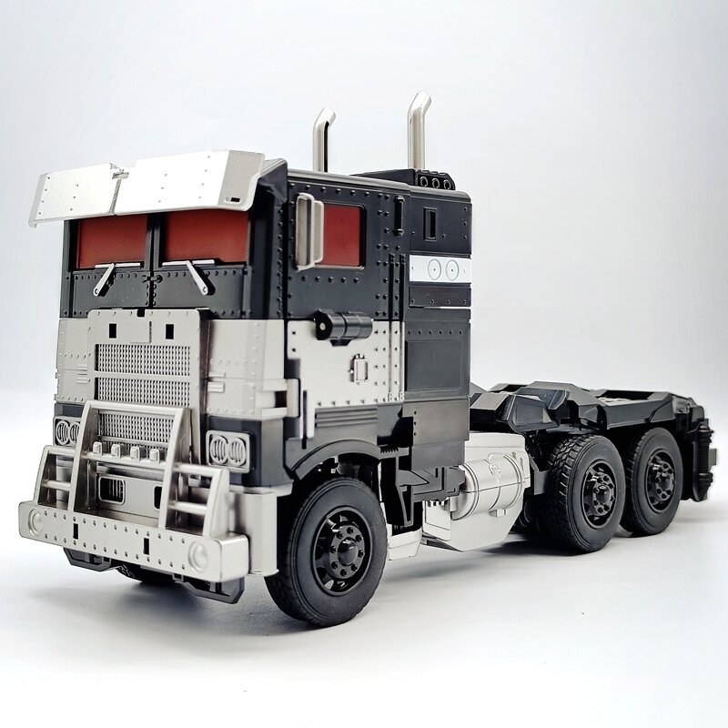 Mô Hình Đồ Chơi robot Xe Hơi optimus prime tw-1027d