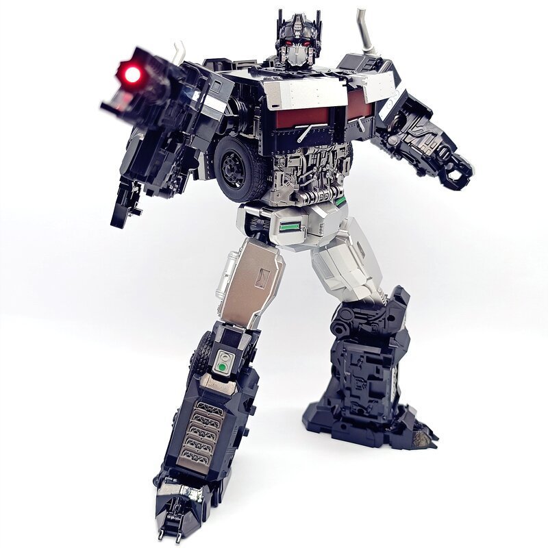Mô Hình Đồ Chơi robot Xe Hơi optimus prime tw-1027d
