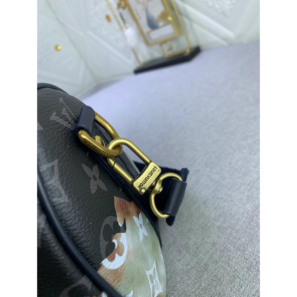 Túi Đeo Chéo louis vuitton m46803 Chất Liệu Da Cao Cấp Thời Trang Dành Cho Nữ