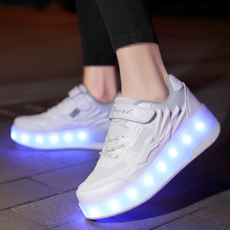 Mới Giày Trượt Patin Có Công Tắc Sạc Và Đèn Led Size 29-40
