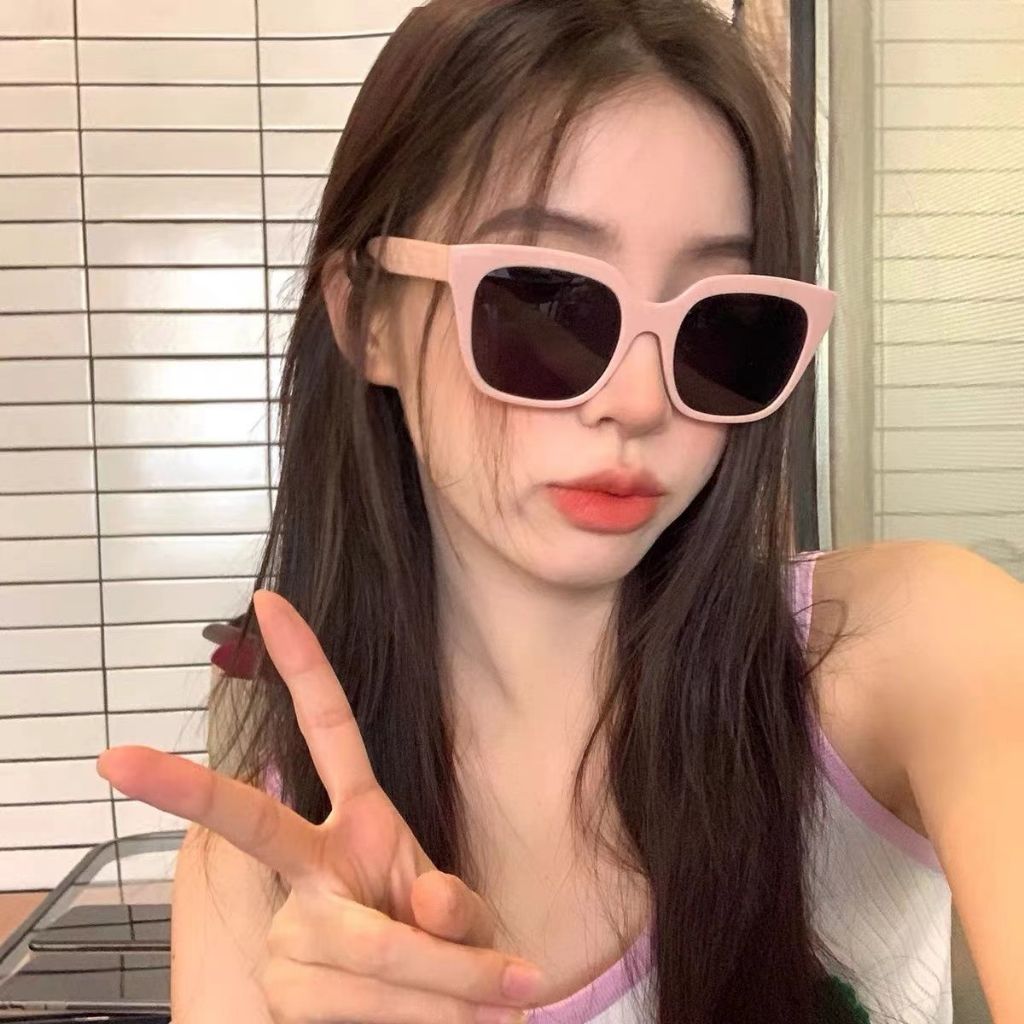 🎀 yakult 🎀Kính Mát Gọng Vuông Lớn Màu Hồng Thời Trang Chống Tia UV Cho Nữ