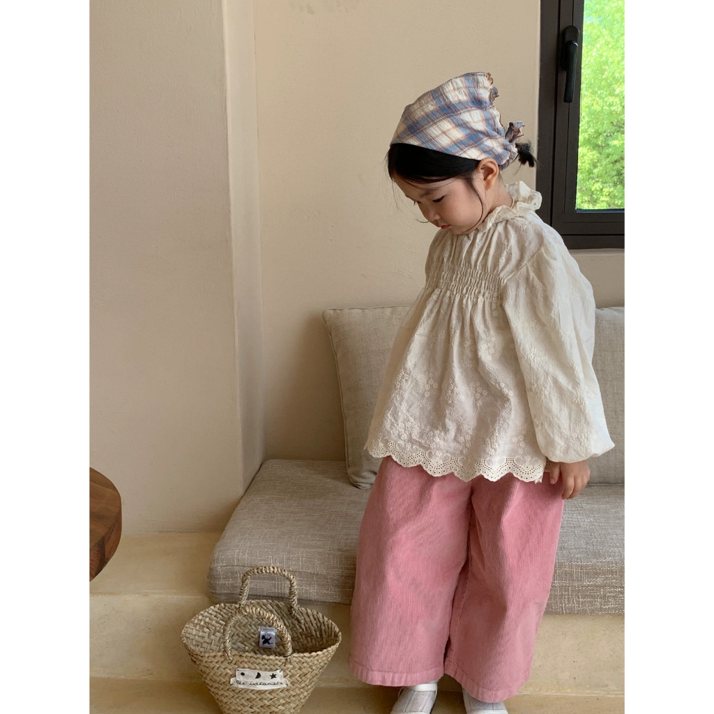 Bộ Áo Cổ Đứng Phối Ren + Quần Dài Kiểu Mới Thời Trang Xuân Thu Cho Bé Gái
