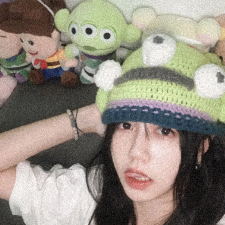 YAOLI  Mũ Trùm Đầu Giữ Ấm Mùa Đông In Hoạt Hình Quái Vật Vui Nhộn Sáng Tạo Cho Nữ