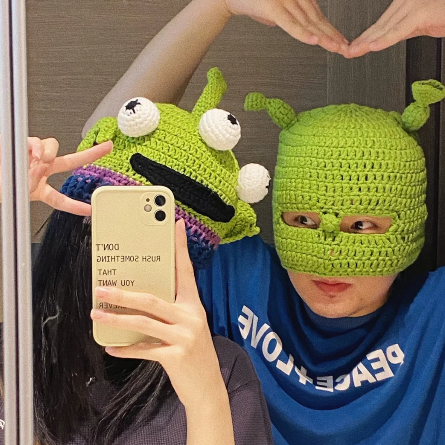 YAOLI  Mũ Trùm Đầu Giữ Ấm Mùa Đông In Hoạt Hình Quái Vật Vui Nhộn Sáng Tạo Cho Nữ