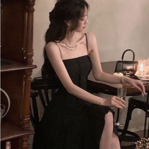 Đầm Hai Dây Xếp Ly Phong Cách Pháp Cổ Điển Thời Trang Cho Nữ