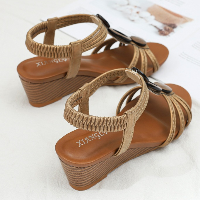 Xăng đan Đế Xuồng Mềm Dày Dặn Phong Cách roman Thời Trang Mùa Hè 2024 Cho Nữ