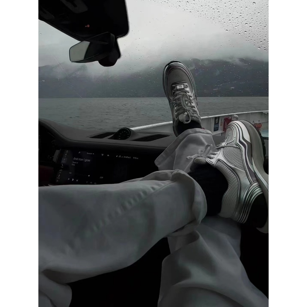 Giày Thể Thao Bạc Da Bò