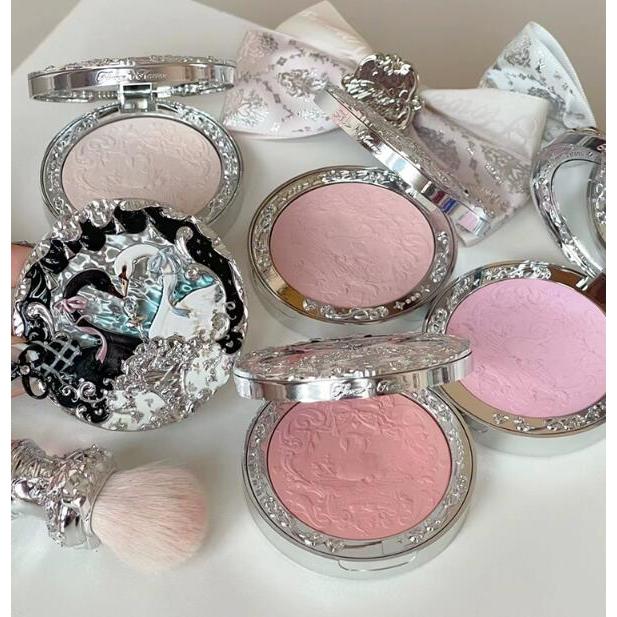 Phấn má hồng Flower Know trang điểm tự nhiên Đơn Sắc Bắt Sáng Màu nude Long Lanh Quyến Rũ