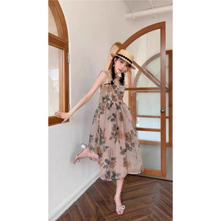Bộ áo sơ mi chống nắng phối đầm hai dây ôm dáng in hoa kiểu phương tây thời trang 2023 cho bạn gái#0704#套装女2023穿搭洋气防晒衫上衣显瘦碎花吊带连衣裙两件套