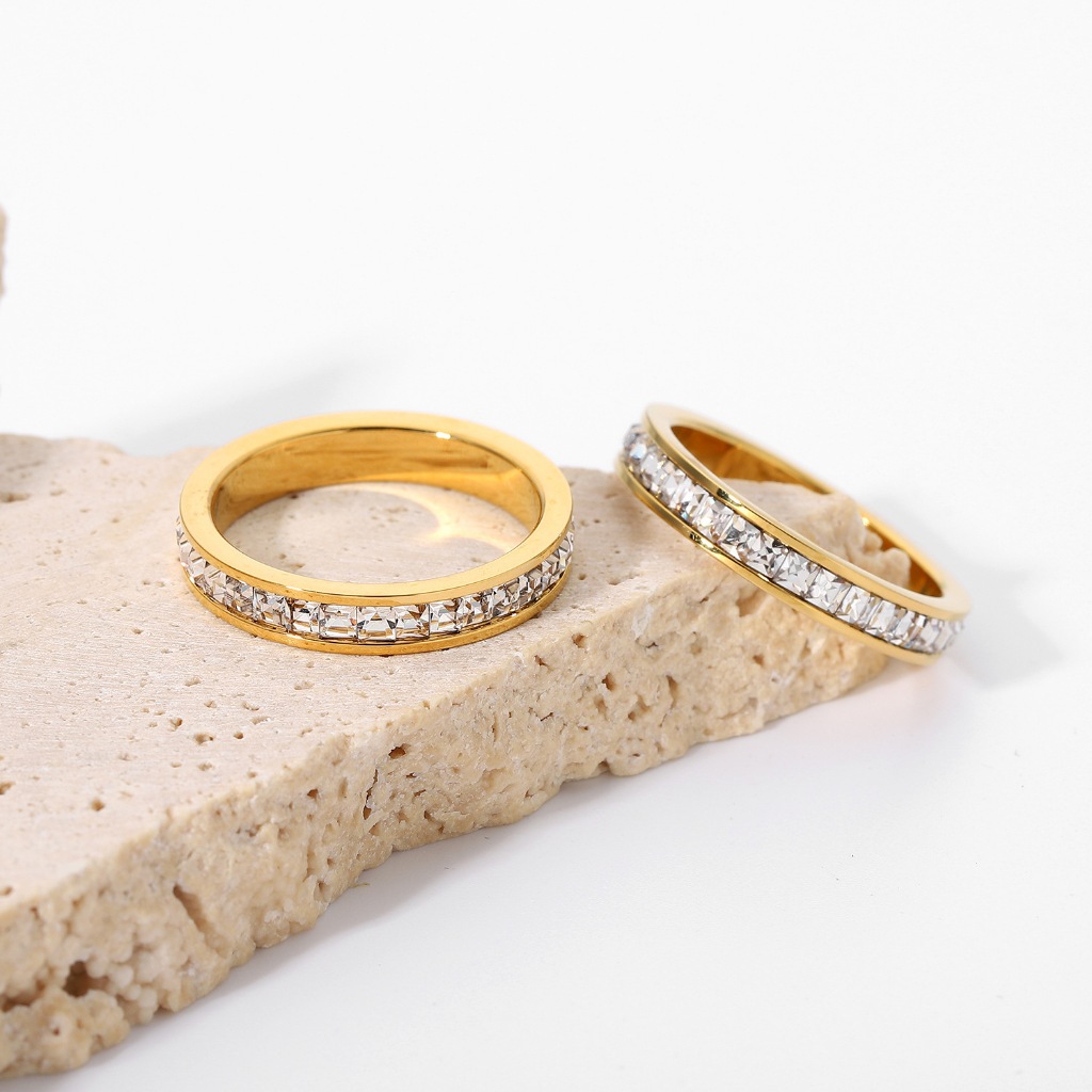 Nhẫn Thép Titan Mạ Vàng 18k Đơn Giản Không Phai Màu Phong Cách Hàn Quốc