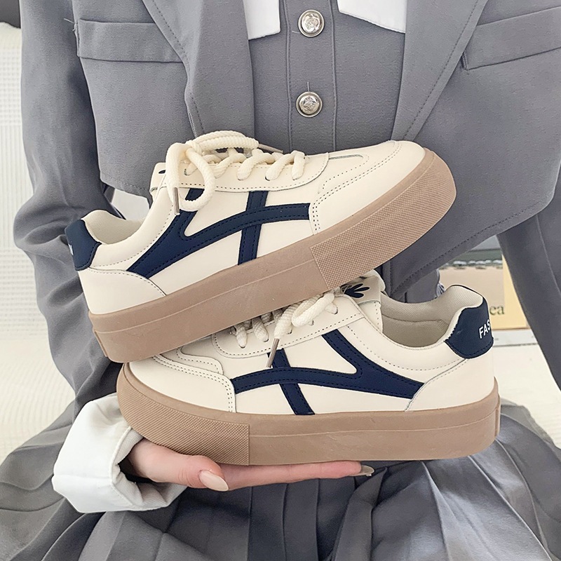 Juliet  giày thể thao nữ giày sneaker nữ đáy dày  Hiện đại Tiện lợi Phù hợp Năng động FYD23B0W0J 48Z231127