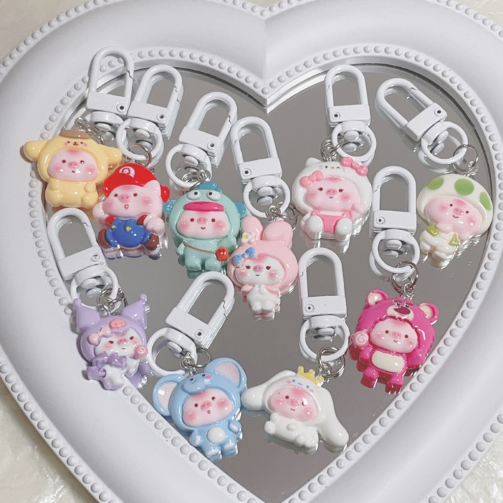 Móc Khóa Hình Chú Heo Sanrio Dễ Thương Kích Thước Nhỏ Dùng Làm Quà Tặng Cho Bạn Gái / Cặp Đôi