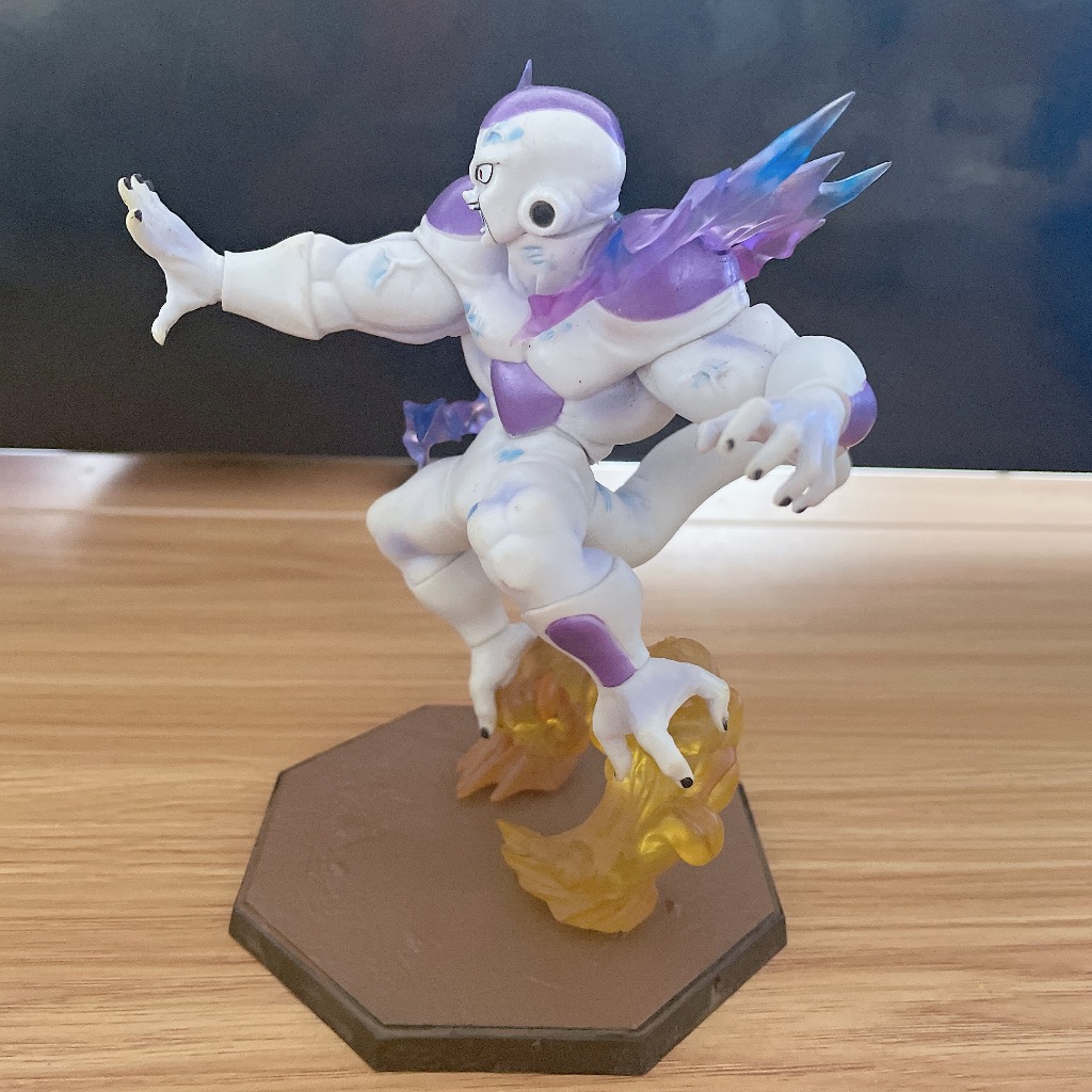 Mô Hình Đồ Chơi Sưu Tầm Mô Hình Nhân Vật Trong Phim dragon ball z freezer 15cm Bằng pvc