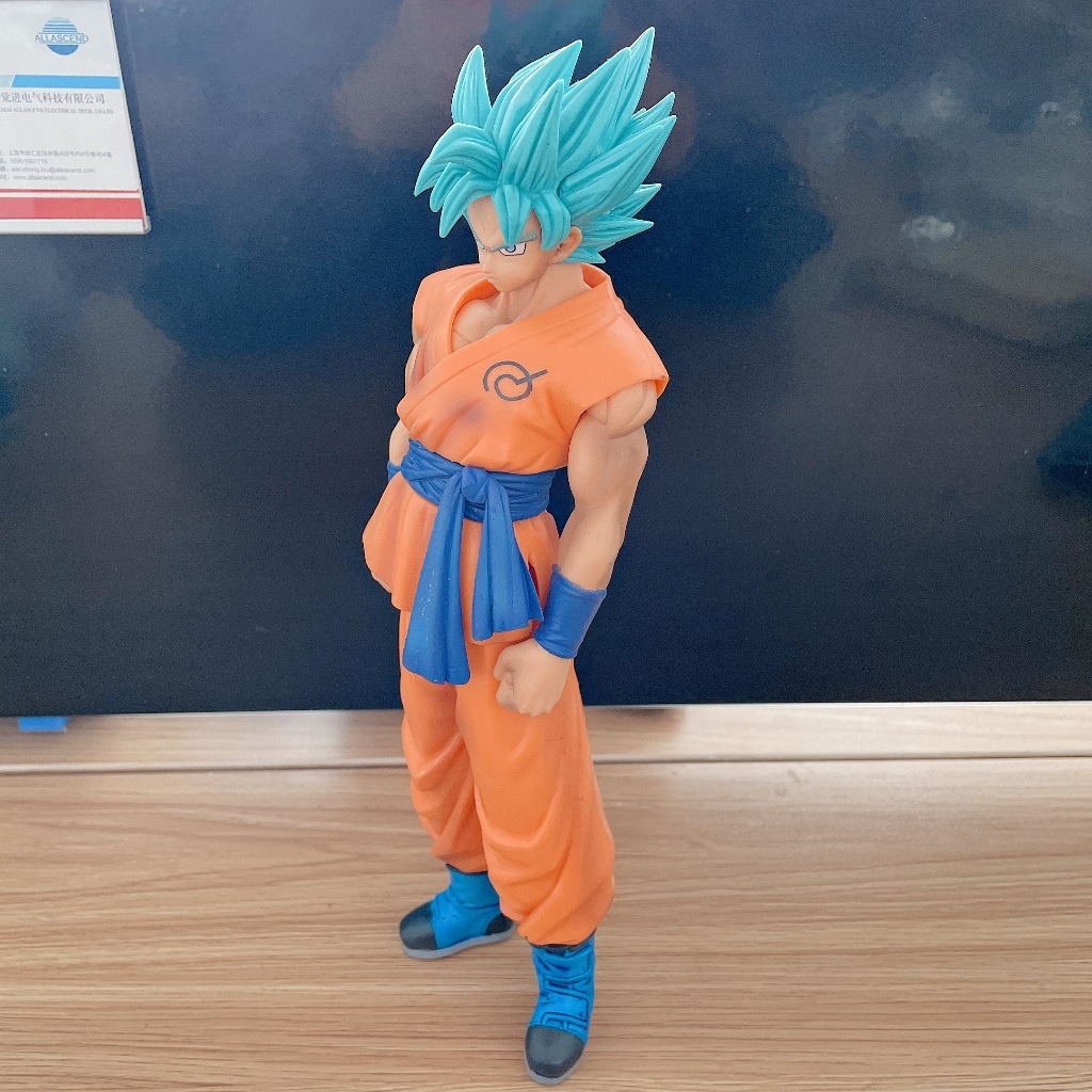 Mô Hình Nhân Vật son goku 27cm Chân Thật