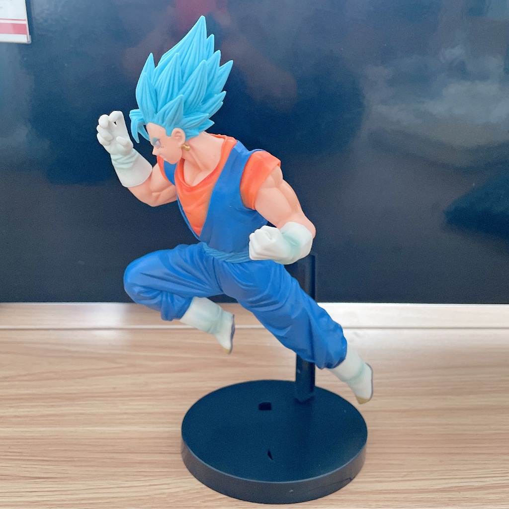 Mô Hình Nhân Vật super saiyan vegito Trong dragon ball 23cm