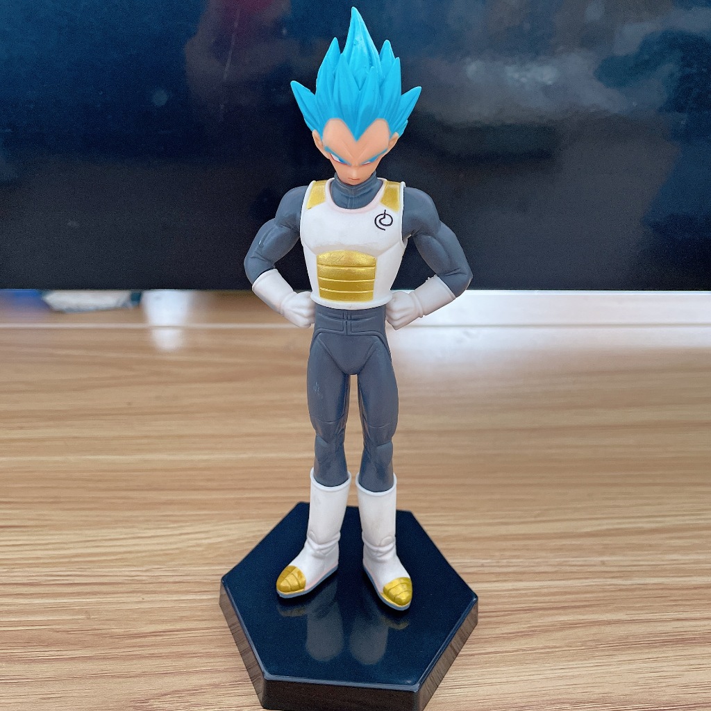 Mô Hình Nhân Vật vegeta iv son goku Trong dragon ball z 16cm
