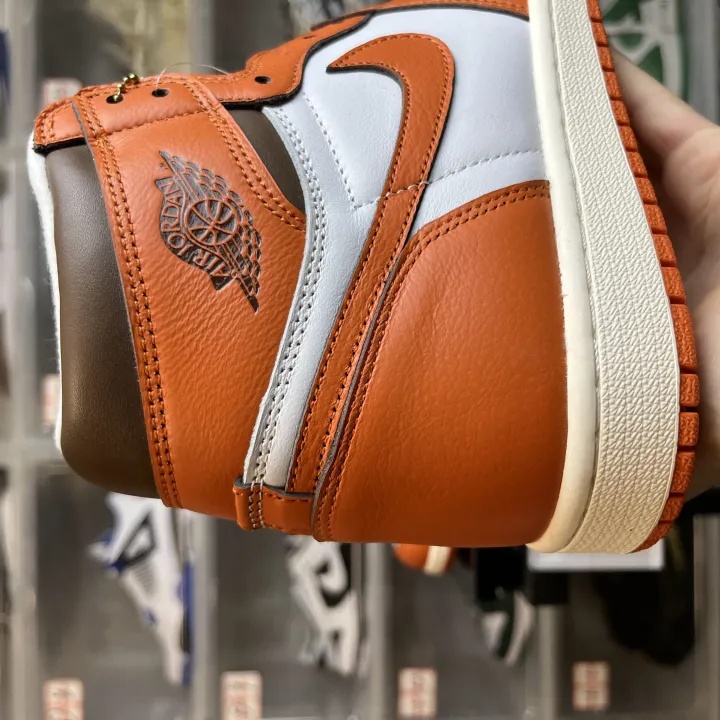 Giày thể thao nam Jordan Air Jordan 1 Retro Vỡ Ván Sau Khóa Đen Vỡ Cao Top Retro Giày Bóng Rổ Nam Khóa Đen Vỡ giày thể thao
