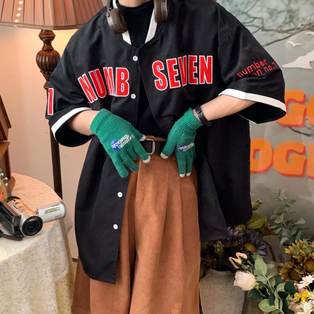 Áo Thun Bóng Chày Tay Ngắn Cổ Chữ v In Chữ Thời Trang Cho Nam Và Nữ