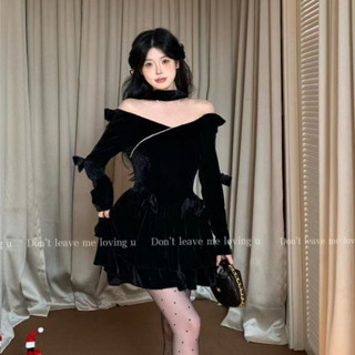 Đầm Nhung Đen Dáng Chữ a Tay Dài Hở Vai Cổ Hẹp Ôm Dáng Kiểu Pháp Thời Trang Dự Tiệc Cho Bạn Gái
