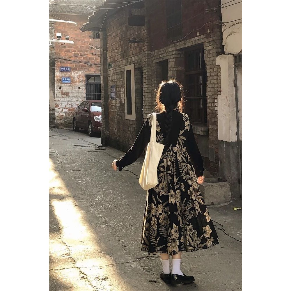 Bộ Áo Sơ Mi Dài Tay + Đầm Yếm Chữ a Thiết Kế Mới Dành Cho Mùa Thu Đông 2023