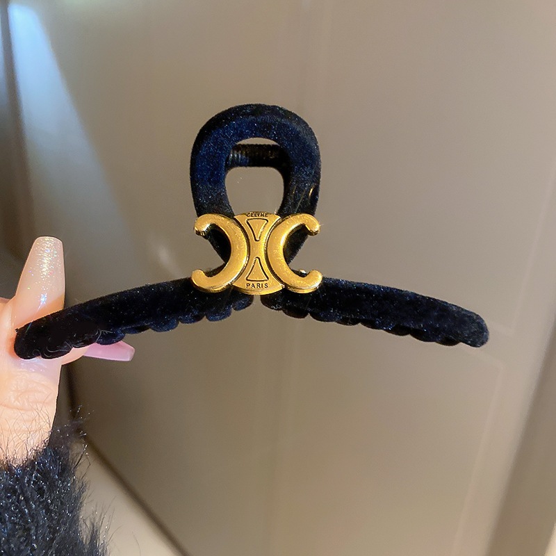 Kẹp Tóc Hình Cá Mập Nhỏ Xinh Thời Trang Thu Đông Cho Nữ