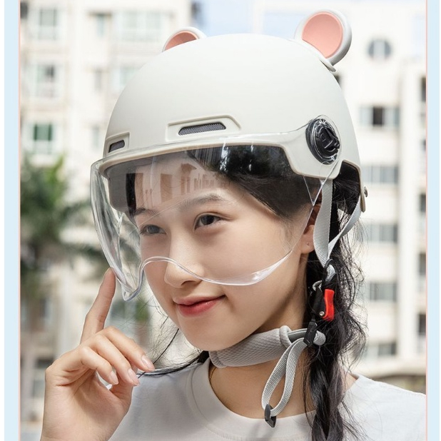 Mũ Bảo Hiểm Xe Máy Có Tai Gấu Cho Nam Và Nữ