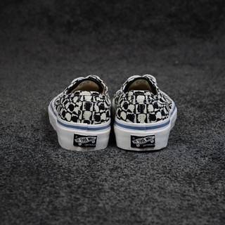 Vans Bộ Đồ Chơi Trí Tuệ Độc Đáo