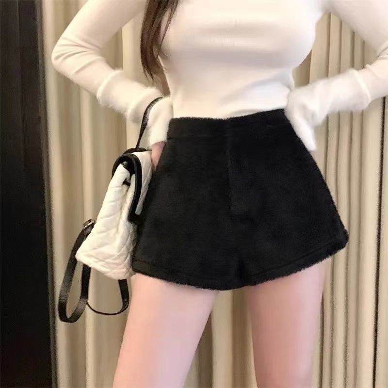 Quần Short Legging Ôm Dáng Chống Chói Dễ Phối Đồ Quyến Rũ Cho Nữ