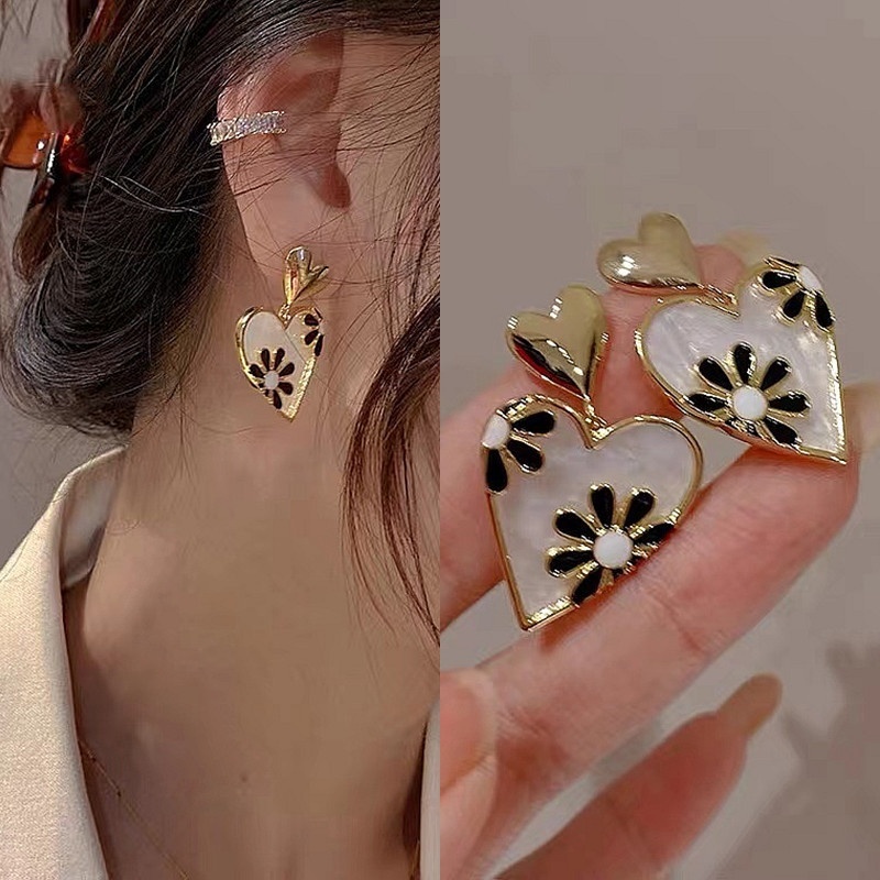 Bông Tai Mạ Vàng 925 Hình Trái Tim Đính Ngọc Trai Thời Trang