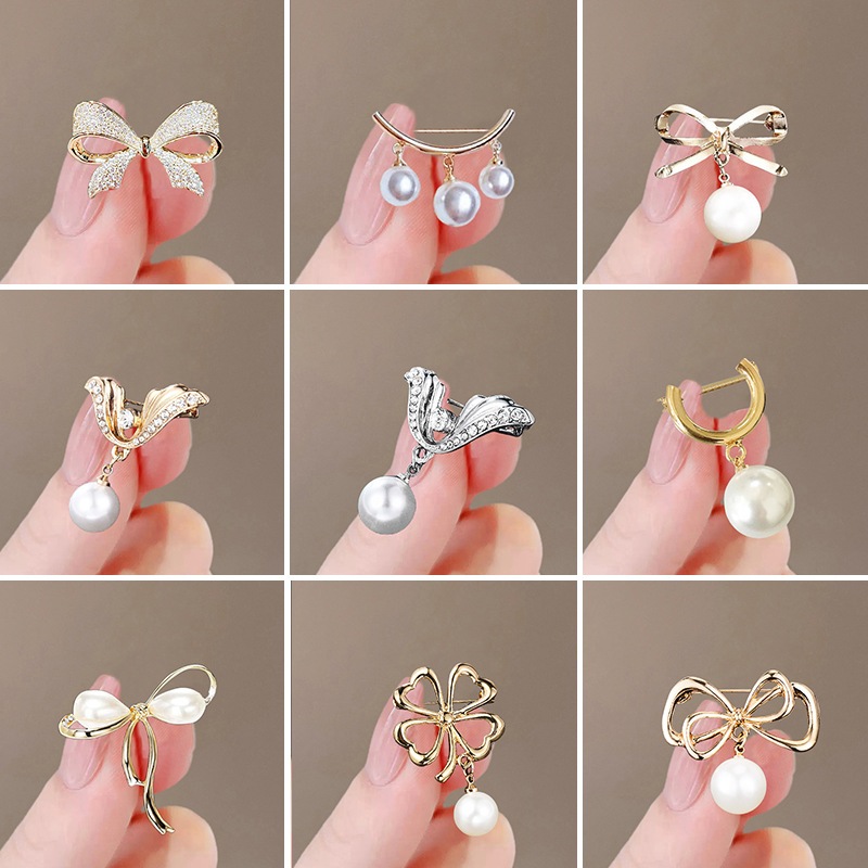 trâm cài áo Hình Bướm Đính Ngọc Trai / ghim cài quần áo cao cấp đính hạt nơ cài áo