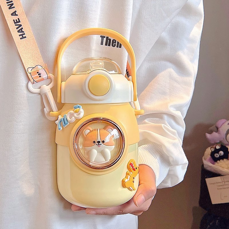 Bình nước giữ nhiệt 700ML INOX 316 họa tiết cute, bình giữ nhiệt cho bé có dây đeo tặng kèm sticker 2D, 3D, bộ rửa bình