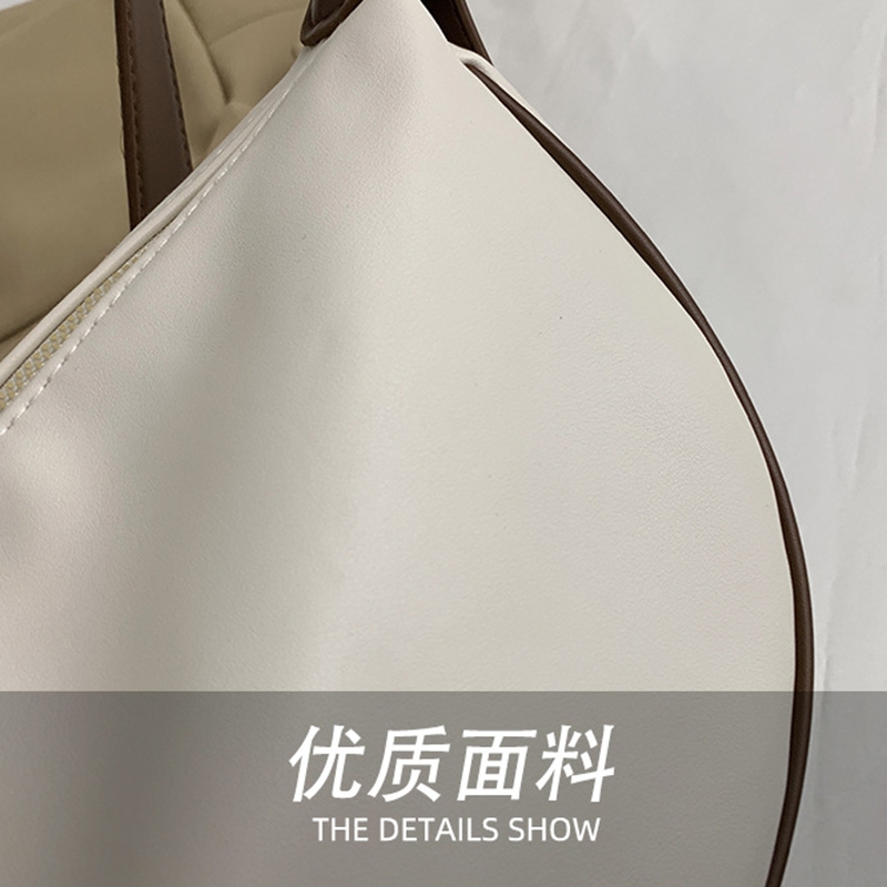 Túi Đeo Chéo Thời Trang Đơn Giản Cho Nữ