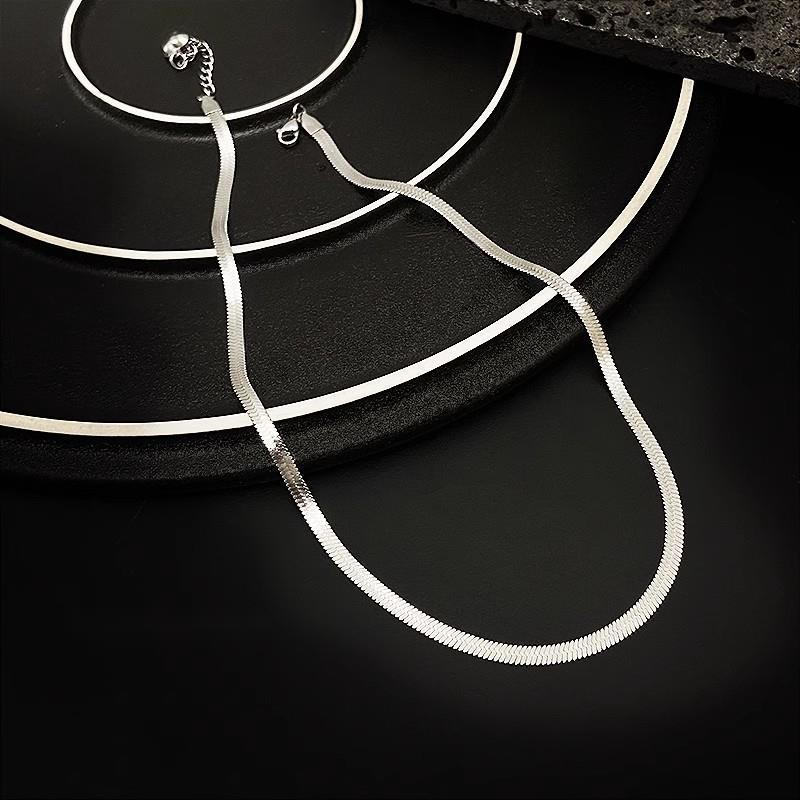 Vòng cổ Thép Titan Mặt Xương Rắn Phong Cách hip hop Thời Trang Cho Nam Và Nữ