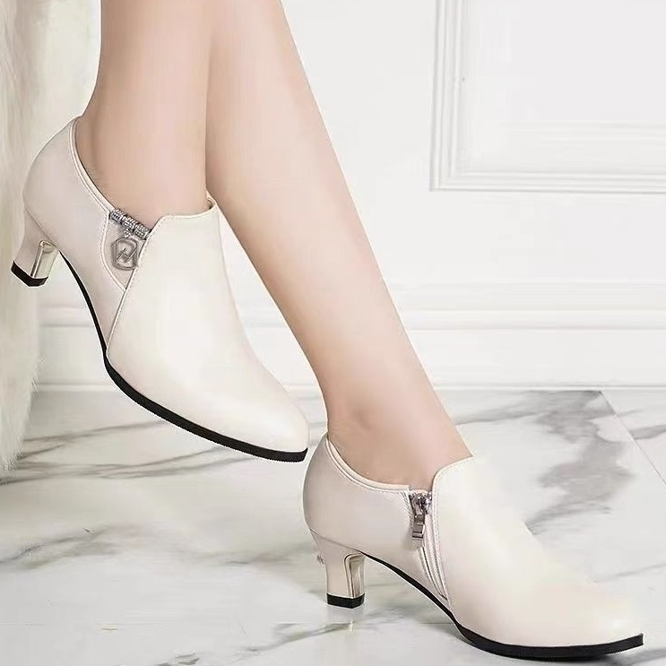 DAILOU giày nữ boot nữ bột boot Thời trang trăm mốt 2023 HOTSALE Phong cách Nhẹ Trẻ trung Đa dụng FSX23A0A3S 41Z231013