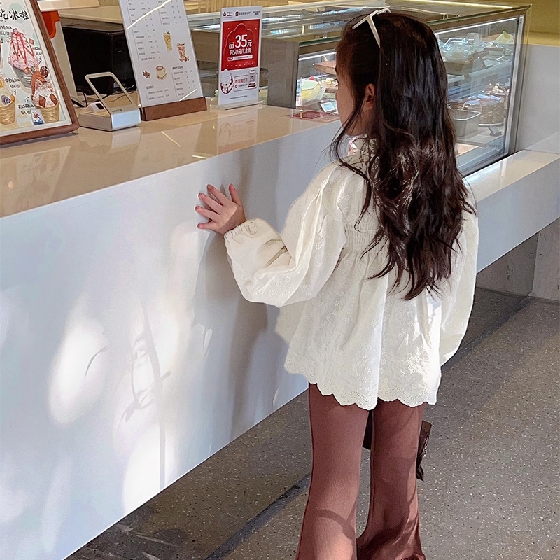 Dễ Thương Áo Kiểu Tay Dài Phối Ren Thêu Hoa Phong Cách Công Chúa Ngọt Ngào Cho Bé Gái
