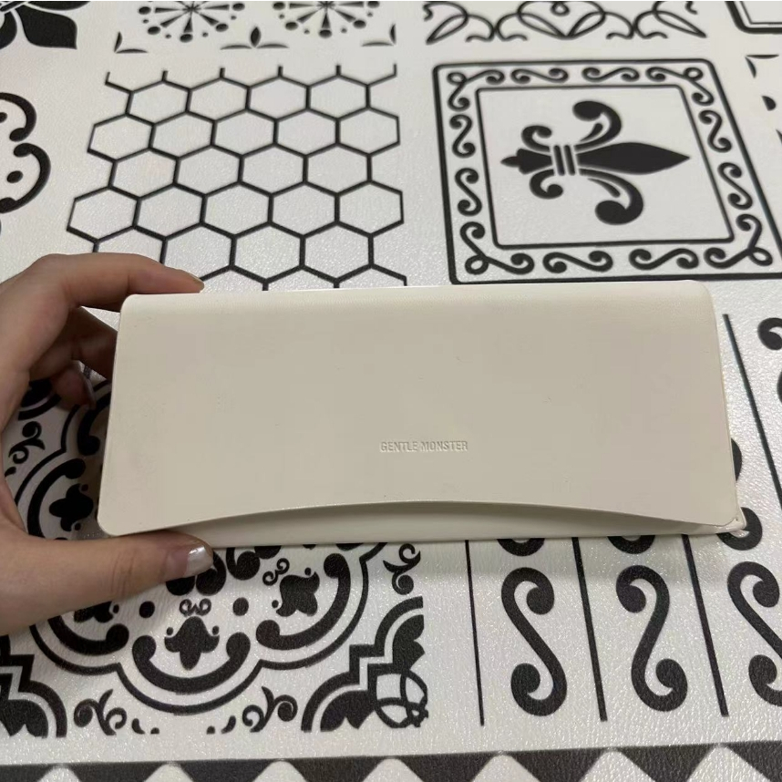 G + m 2023 Túi Thủy Tinh Màu Trắng Mới