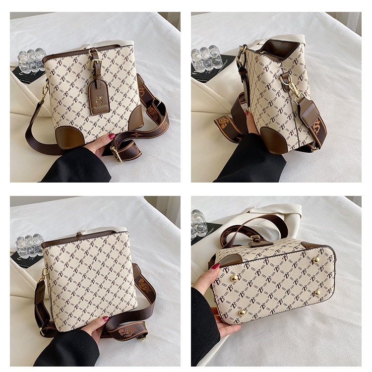 BAGSMART túi xách nữ đeo chéo  túi xách nữ 2023NEW Popular Phong Cách Hàn Quốc INS phù hợp du lịch GDJ23B0NF6 47Z231120