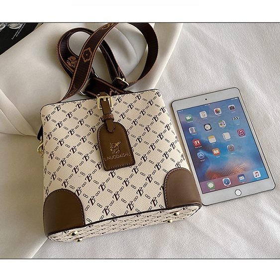 BAGSMART túi xách nữ đeo chéo  túi xách nữ 2023NEW Popular Phong Cách Hàn Quốc INS phù hợp du lịch GDJ23B0NF6 47Z231120