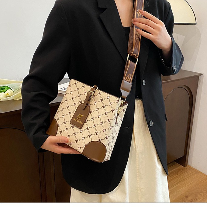 BAGSMART túi xách nữ đeo chéo  túi xách nữ 2023NEW Popular Phong Cách Hàn Quốc INS phù hợp du lịch GDJ23B0NF6 47Z231120