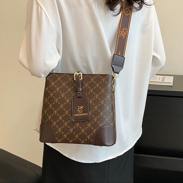 BAGSMART túi xách nữ đeo chéo  túi xách nữ 2023NEW Popular Phong Cách Hàn Quốc INS phù hợp du lịch GDJ23B0NF6 47Z231120