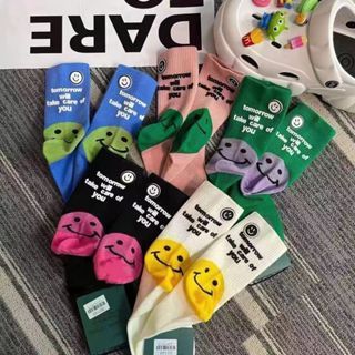 Tất Nữ In Chữ Smile Thời Trang Hàn Quốc