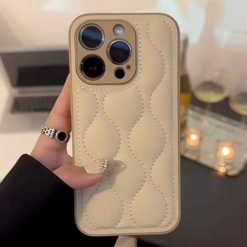 Diamond shaped liquid silicone phone case suitable for iPhone X XS XR XSMAX 11 14 15 12 13 PROMAX 15PLUS shockproof full case protection