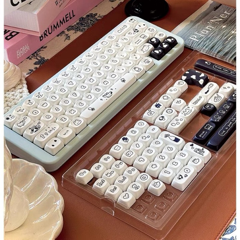 141 Phím Bò đen trắng Keycaps MOA Chiều cao Keycap PBT Chất liệu Thăng hoa nhiệt cá nhân tùy chỉnh cơ khí Keycaps Áp dụng 61/64/68/71/84/87/96/98/100/104/108