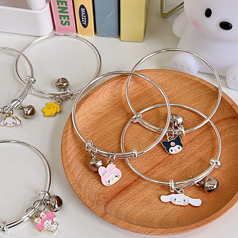 🌸🌸SANRIO Mới Vòng Đeo Tay Họa Tiết Kuromi Dễ Thương Bắt Mắt Sành Điệu