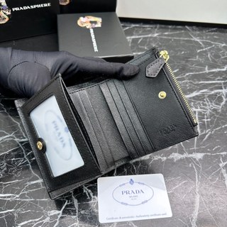 Prada Ví Da Gấp Đa Năng Chất Lượng