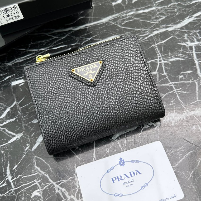 Prada Ví Da Gấp Đa Năng Chất Lượng